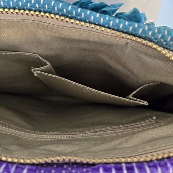 CUTE RECYCLED HANDMADE PURSE BY REFORM STUDIO & IDEOLOGY 💜💙 - Picture 12 of 15